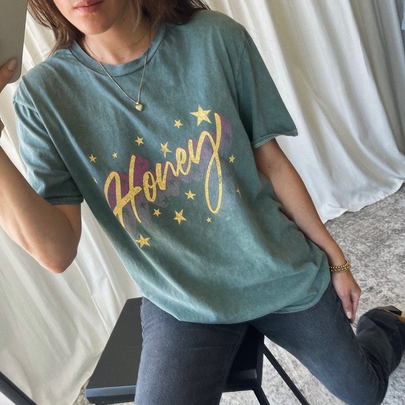 THE STARRY HONEY TEE — In Teal - Picture 7 of 8